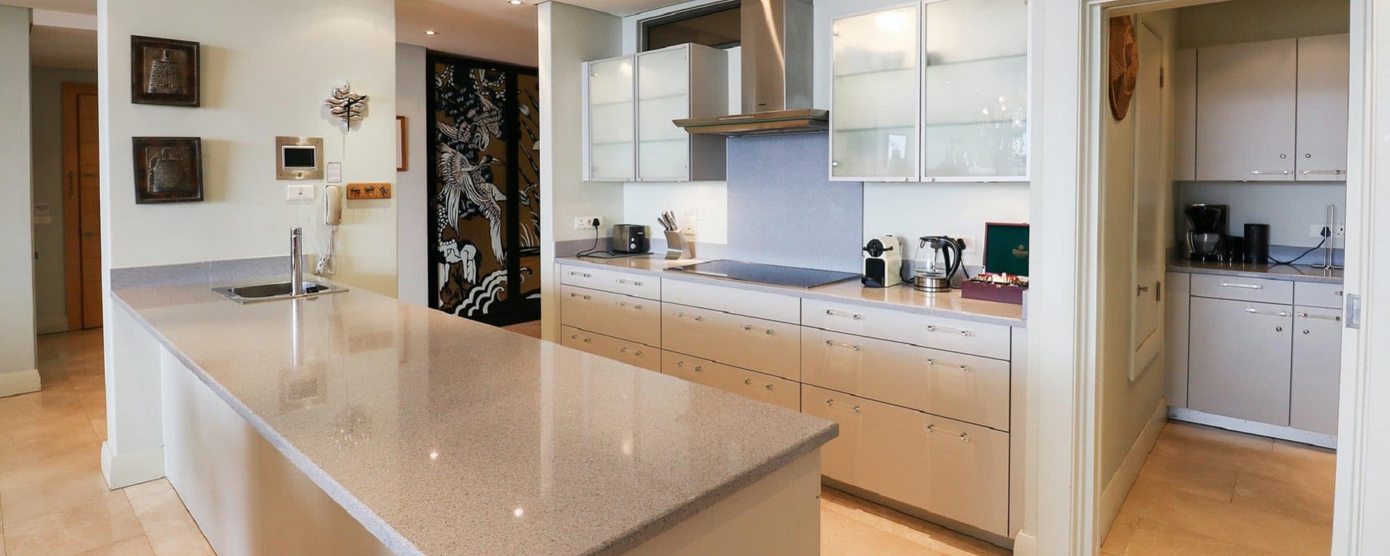 Vacation Properties holiday apartments and studios for rent in Cape Town Vacation Properties clean and stylish kitchen in luxury one, two, and three bedroom apartment and studio rentals in Cape Town’s most prime locations, best price when booking directly on website